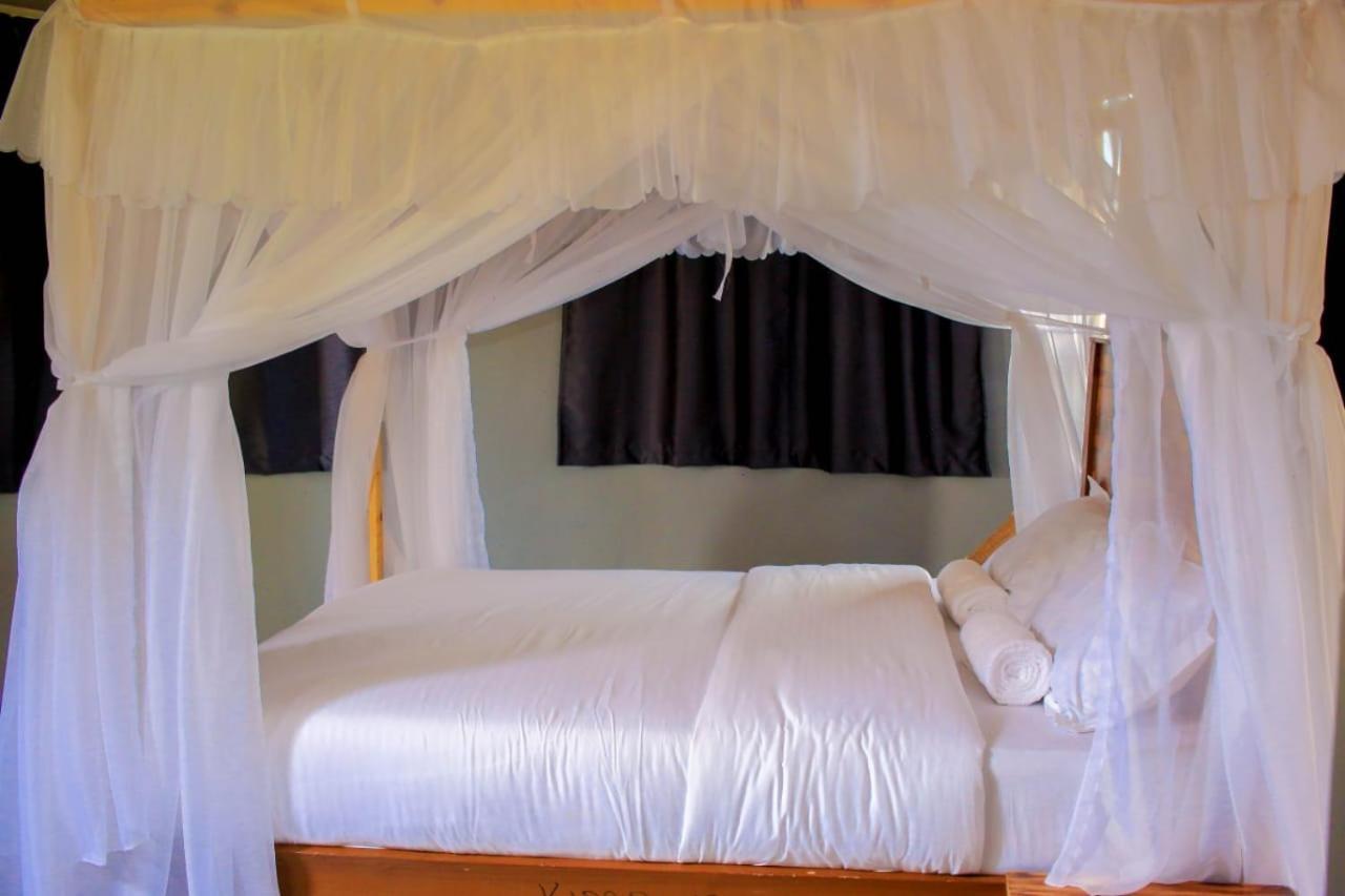 Amanya 3-Bedroom Hut Amboseli Zewnętrze zdjęcie